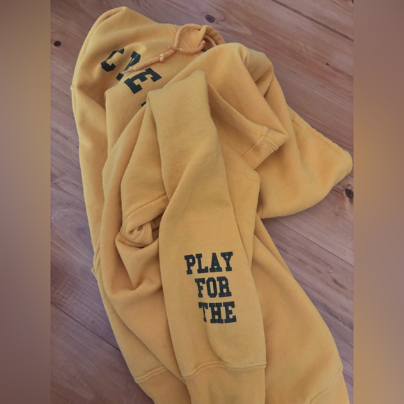 Thomas Rhett 2017 Concert Hoodie - Picture 6 of 6